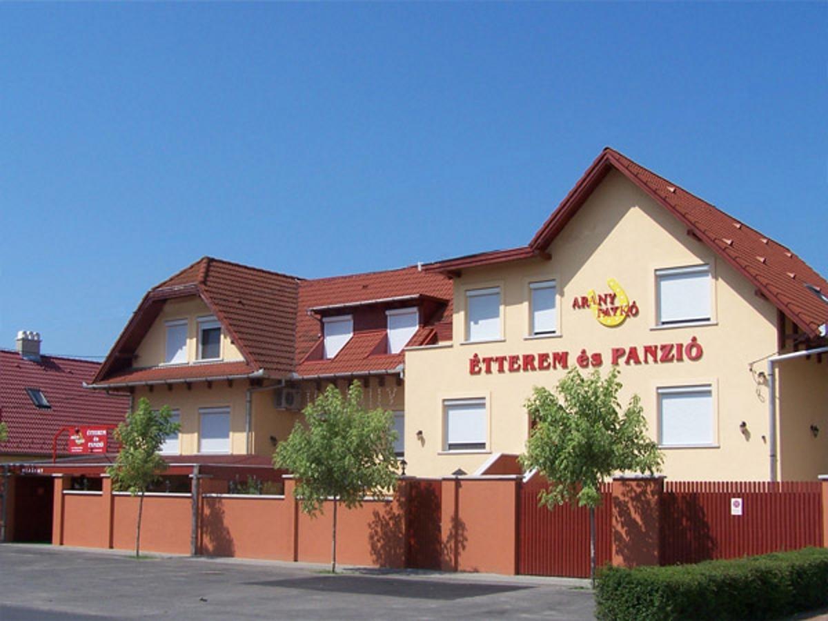 Arany Patko Panzio Hotel Дебрецен Екстериор снимка